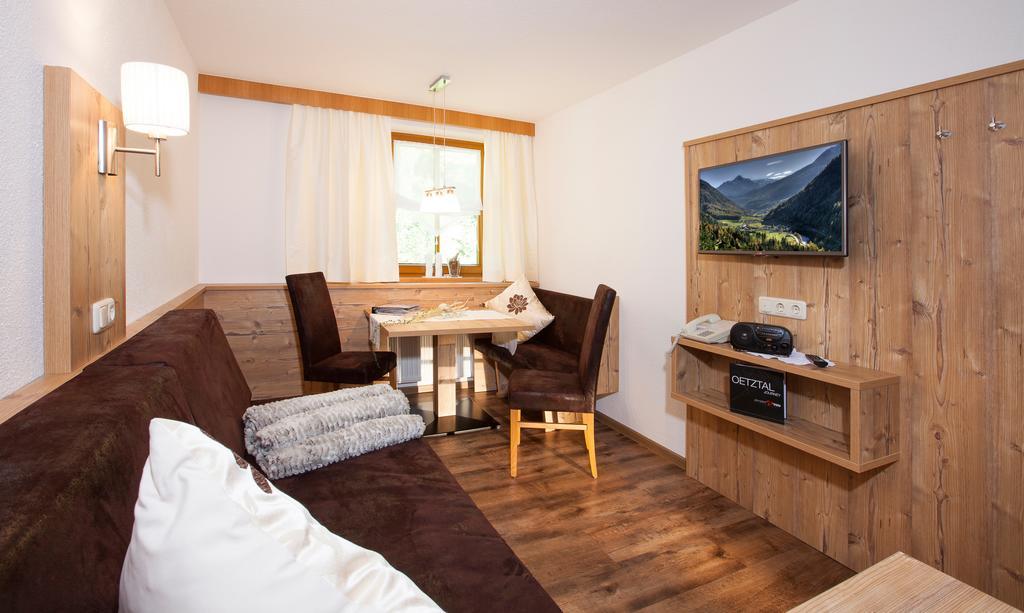 Trofana Appartements Sölden Værelse billede